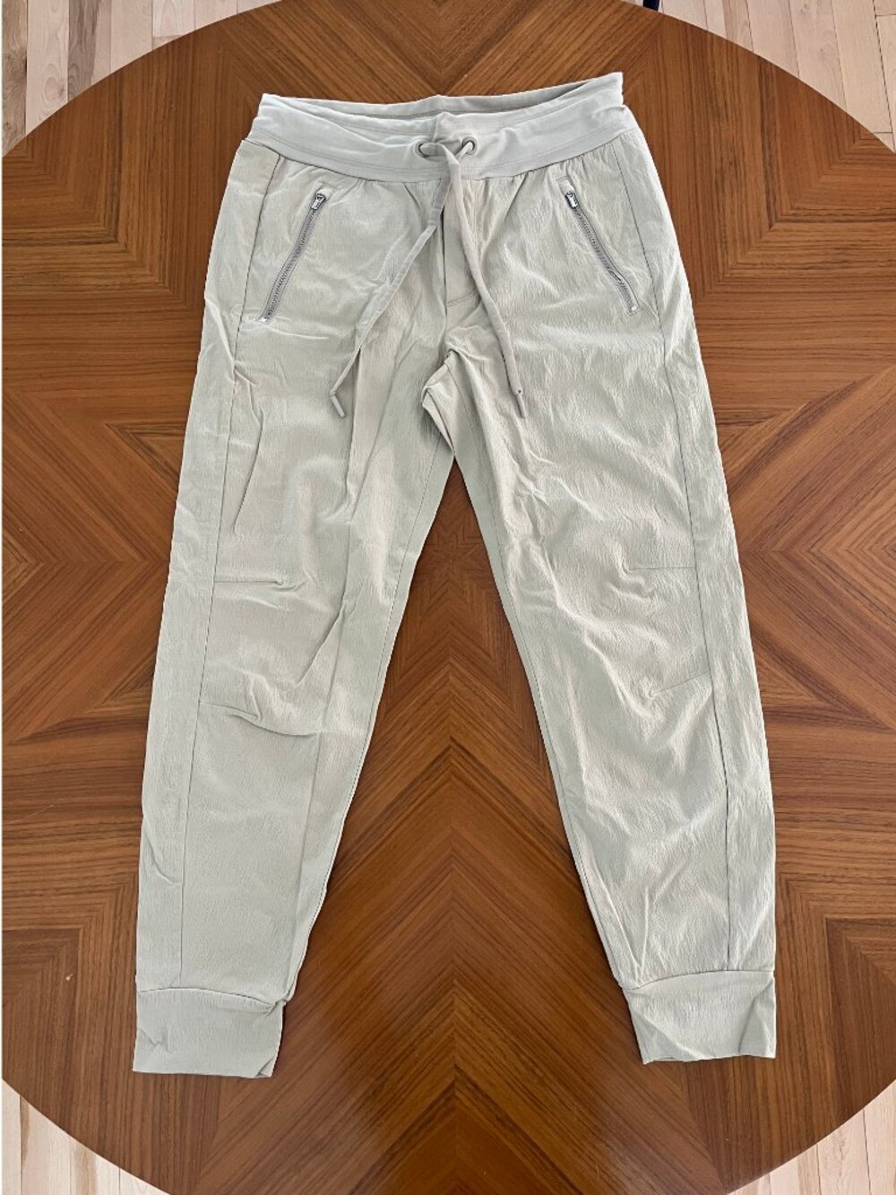 Athleta Trekkie North Jogger Pants, Khaki, Size 4, EUC - Picture 2 of 6